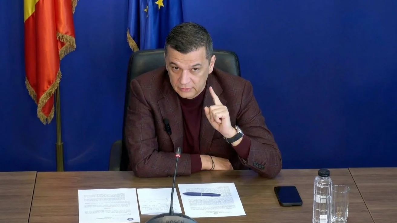 Economia risca intrarea in criza in T1 2026 dupa o noua contractie a PIB. Somajul urca la 6,3%