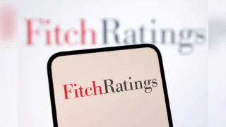 Fitch Ratings reduce prognoza de creștere a PIB-ului indian la 6,4%. Impactul conflictului asupra prețului petrolului.