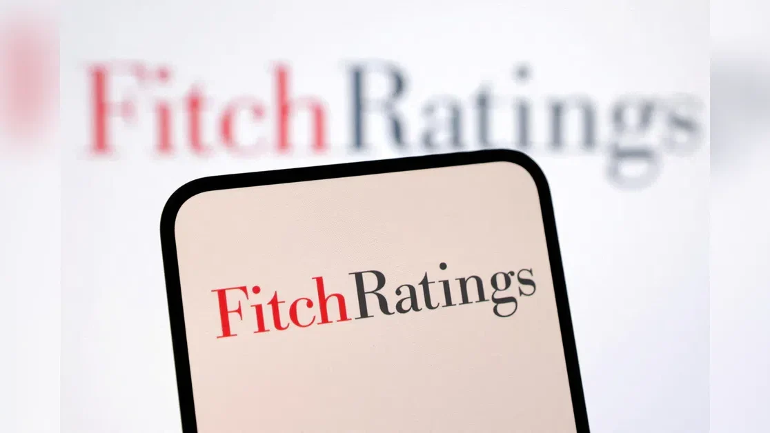 Fitch Ratings reduce prognoza de creștere a PIB-ului indian la 6,4%. Impactul conflictului asupra prețului petrolului.