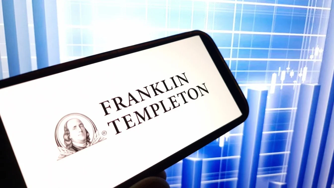 Franklin Templeton, divizie amendată cu 100 milioane dolari în SUA pentru fraudă. Investigată de SEC.
