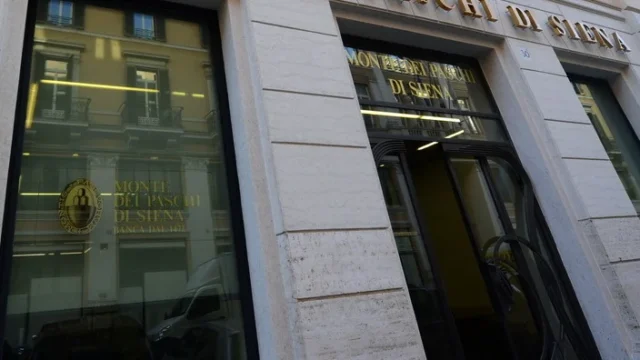 Intesa Sanpaolo, ofertă de 30,6 miliarde de euro pentru Monte dei Paschi. Tranzacția reconfigurează piața bancară europeană.