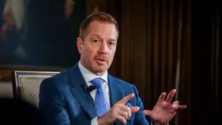 Goldman Sachs revizuiește prețul țintă CrowdStrike. Acțiunile gigantului cibernetic avansează la bursă.