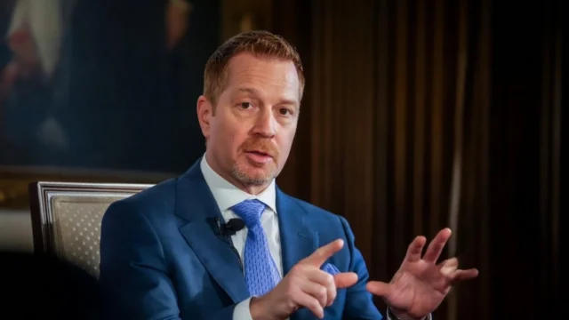 Goldman Sachs revizuiește prețul țintă CrowdStrike. Acțiunile gigantului cibernetic avansează la bursă.
