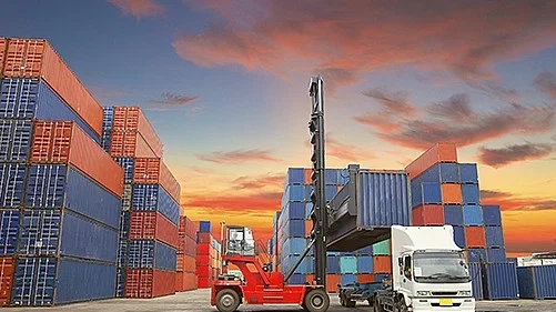 România reduce deficitul comercial cu peste 800 milioane de euro. Cifrele oficiale de la INS