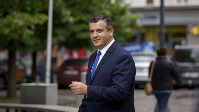 PNL nu votează guvernul Tomac cu Ionuț Simion la Finanțe. Ce decizii economice intră în așteptare
