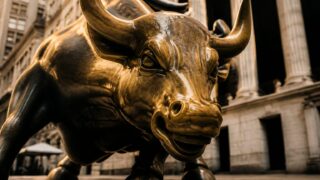 BET a depășit 31.000 de puncte, un nou maxim istoric.