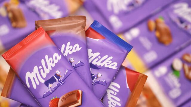 3.000 de angajați și 10.000 de fermieri țin Mondelez în Rusia. Ce cost reputațional își asumă grupul listat