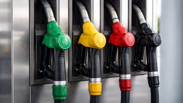 PSD cere prelungirea plafonării la carburanți cu trei luni.