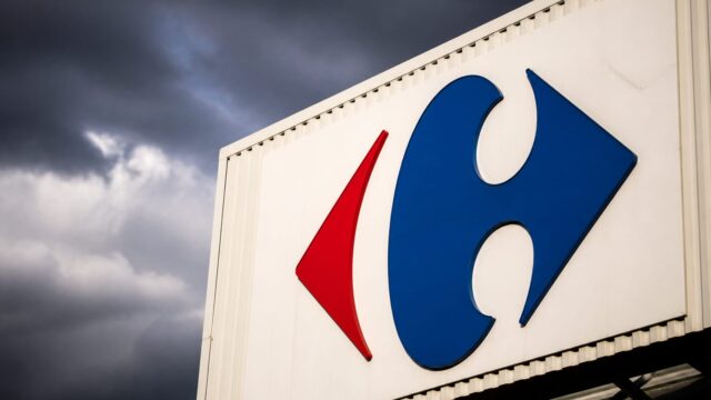 Consiliul Concurenței a aprobat preluarea Carrefour România de către Pavăl Holding pentru 823 milioane de euro