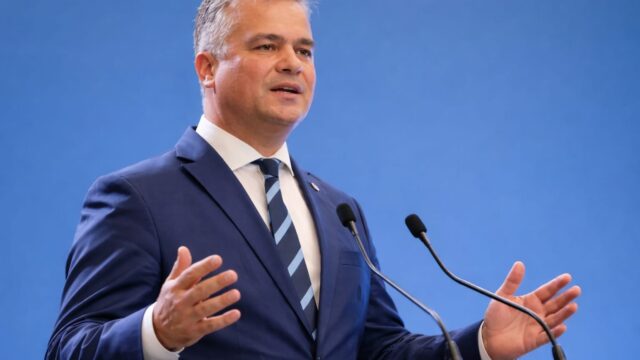 Programul Guvernului Veștea. Transporturile primesc 2x la producția de materiale până în 2028