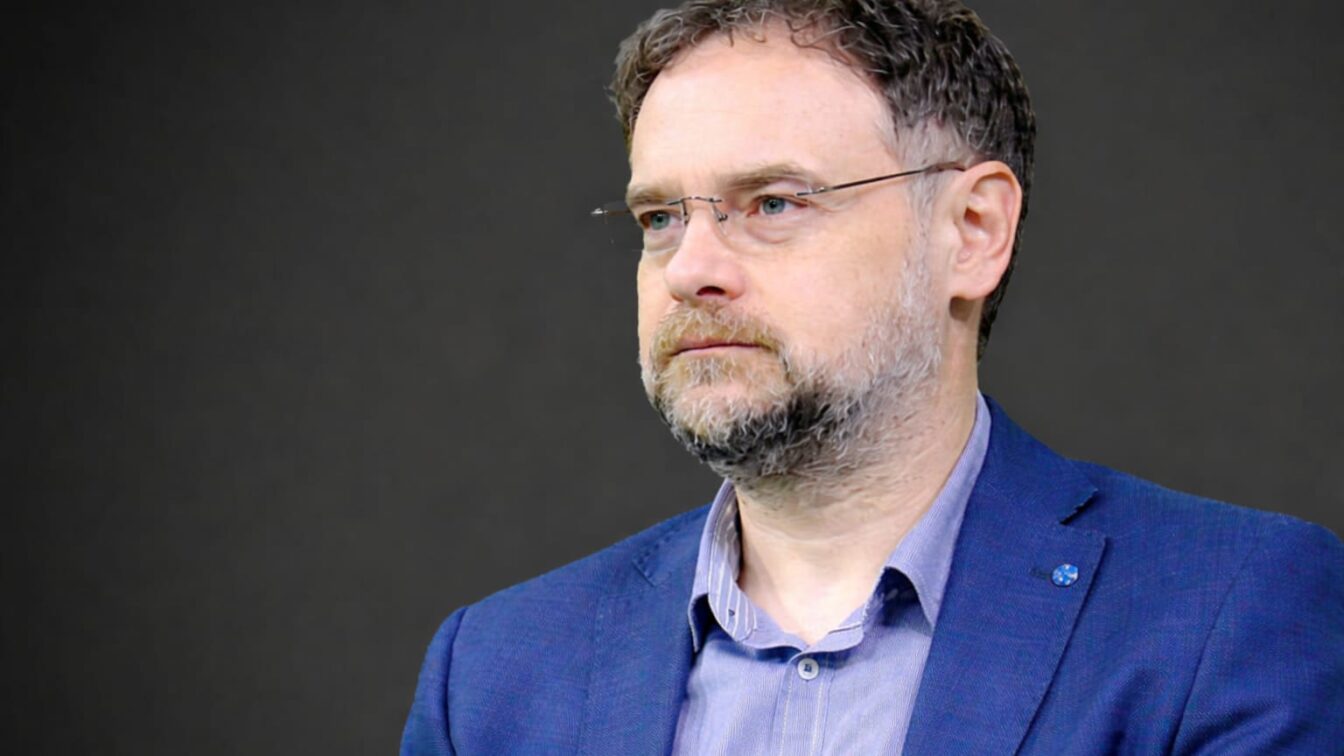 Deficitul mai mic reduce costul datoriei și ridică bursa. Cine câștigă din validarea pieței și ce risc rămâne