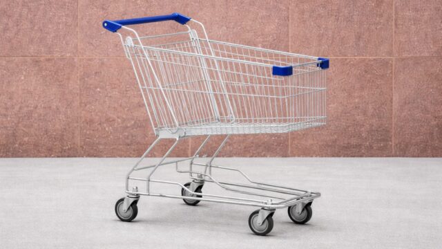 De ce scade personalul într-o piață care încă se extinde. Ce semnal dau reducerile de la marii retaileri alimentari
