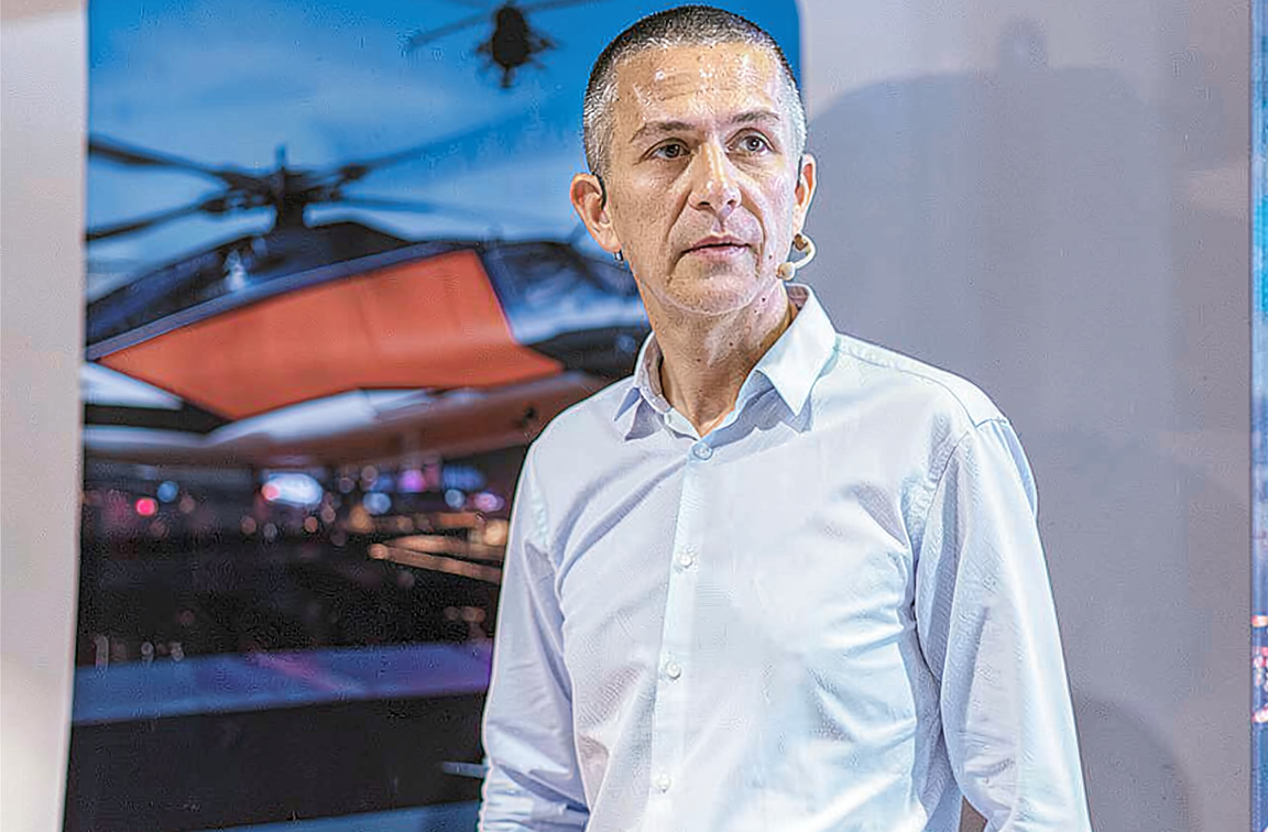 IT-ul cere 9 ani de studiu. Valoarea economică migrează spre arhitectura AI. Ce înseamnă pentru angajații din domeniu