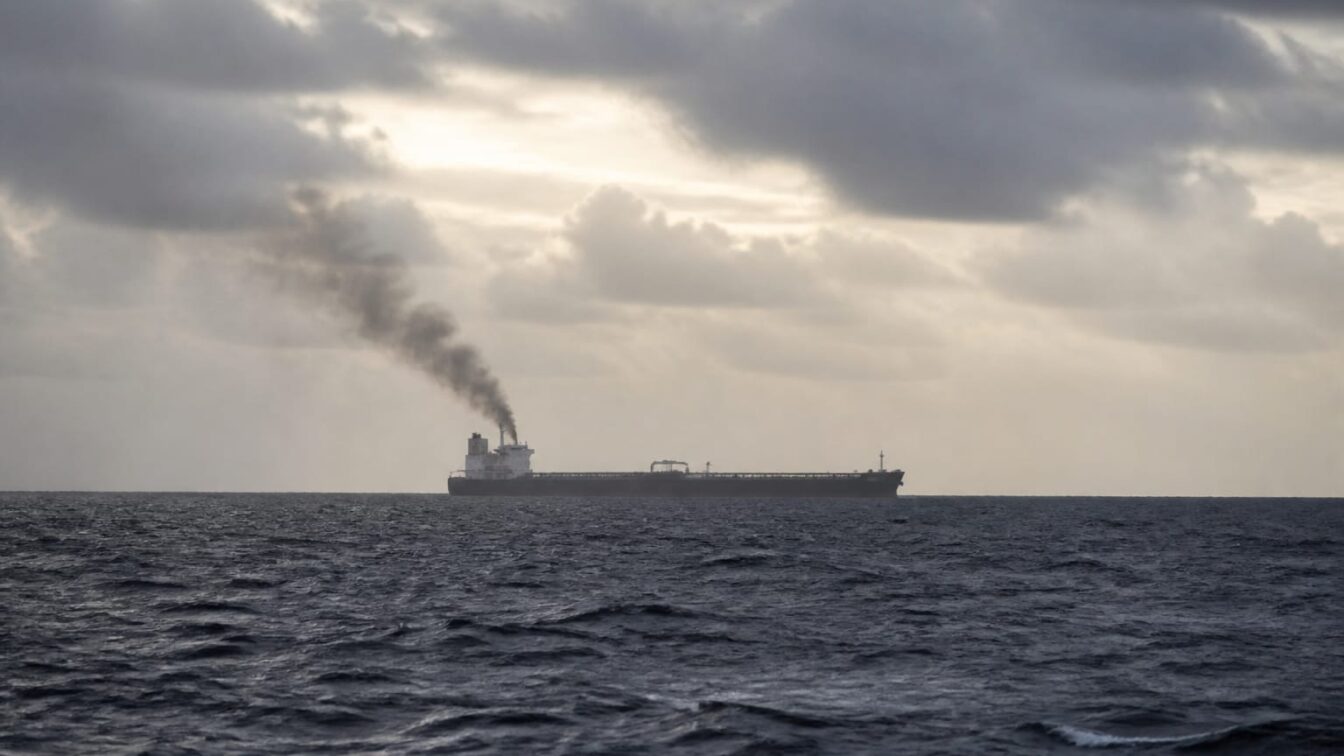 Ucraina a lovit două petroliere rusești în Marea Neagră