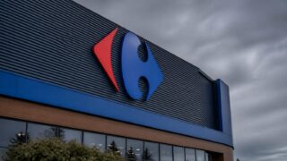 Banca Transilvania a acordat un credit de 400 de milioane de euro pentru Carrefour România.