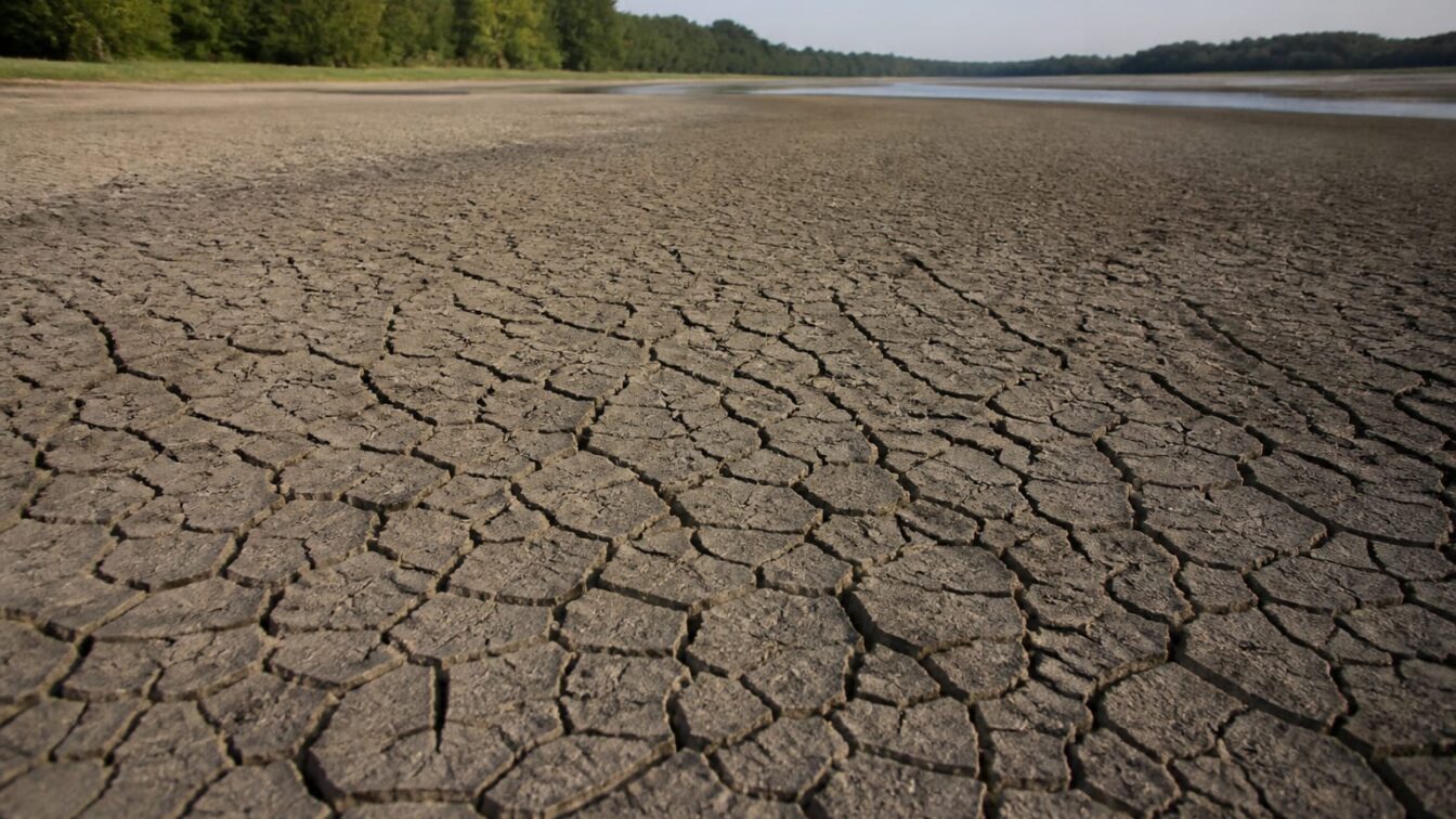 Dunărea a coborât la -108 centimetri în Croația, un record