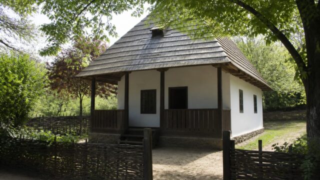 Casa memorială „Ion Creangă” din Humuleşti