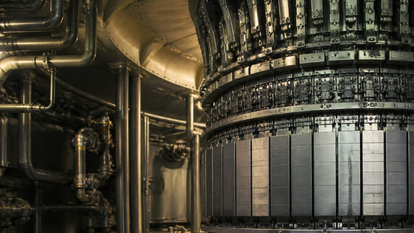 800 de milioane de euro pentru reactorul care susține aproape 20% din energia României