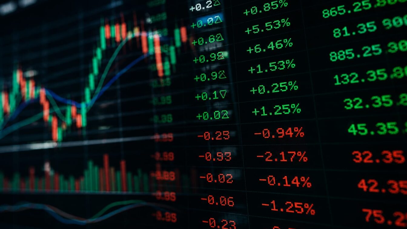 Trei evenimente majore vor influența piețele. Rezultatele Big Tech, ședința Fed și datele despre inflație