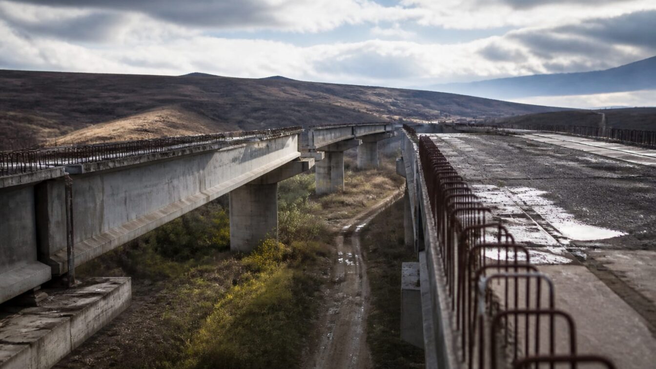 Ratarea PNRR la infrastructură nu e ghinion, e o taxă nouă pusă pe contribuabili