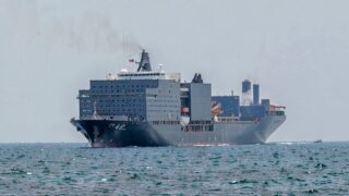 Prețul petrolului Brent a crescut cu 4% la 79,02 dolari după loviturile SUA-Iran