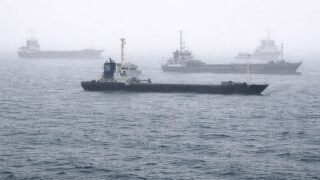 Chevron a depășit estimările pieței, deși Exxon și-a dublat profitul