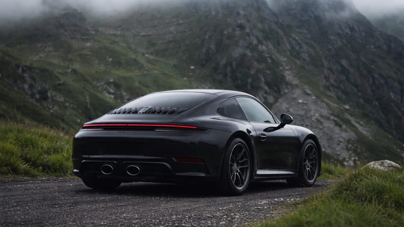 Porsche extinde restructurarea personalului în Germania până în 2035