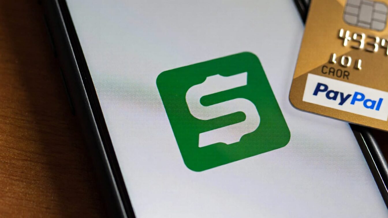 Stripe oferă 53 de miliarde de dolari pentru PayPal, cu o primă de 28%