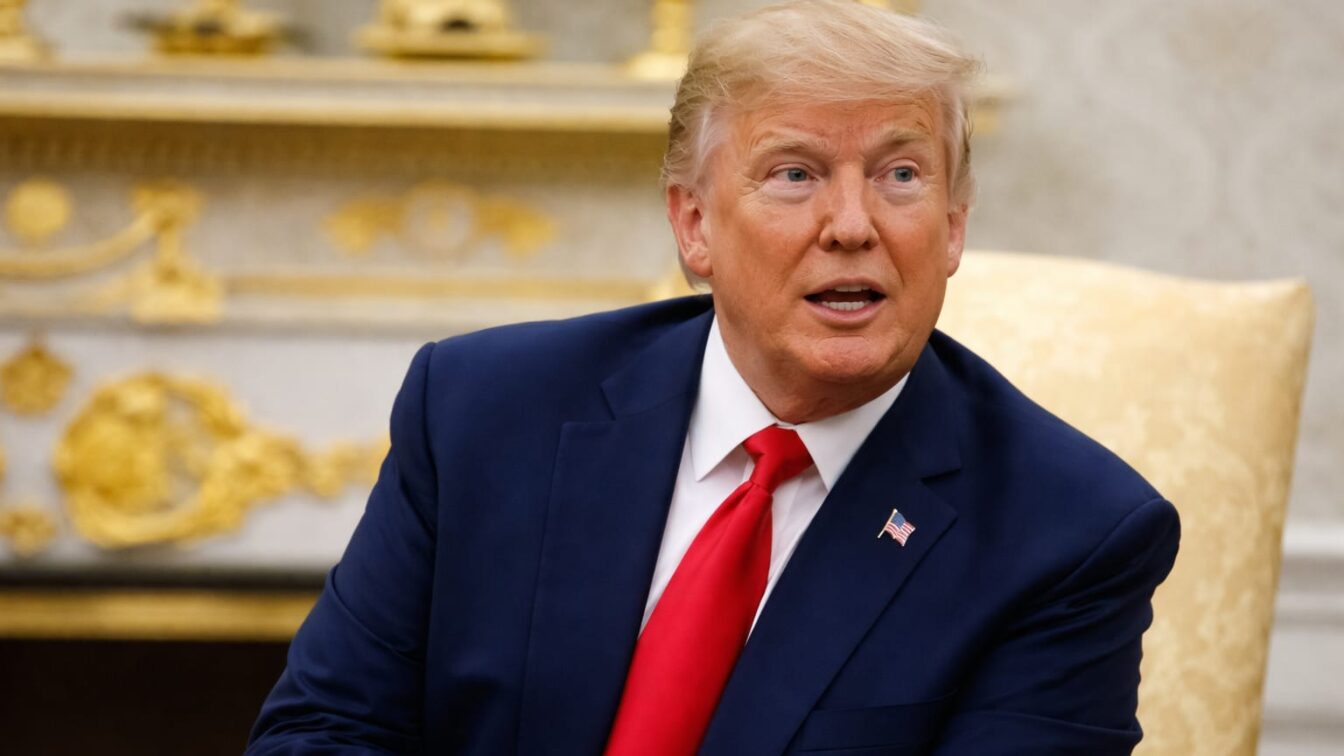 Administrația Trump impune noi tarife de 10%-12,5% pe importuri din 80 de țări