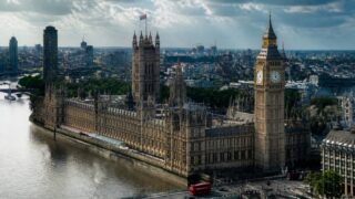 Londra mizează pe 33 de miliarde de lire sterline anual prin tokenizarea piețelor angro