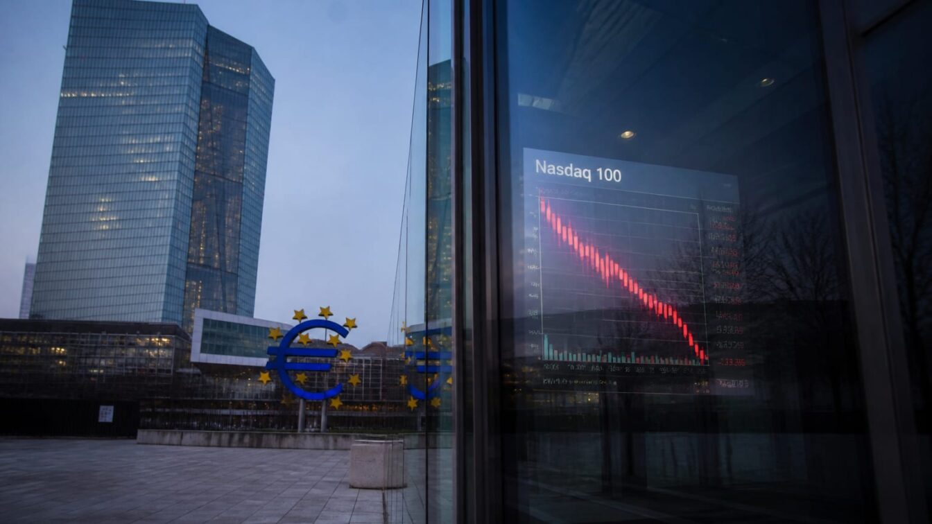 Economiștii BCE văd probabilă o scădere a acțiunilor tech din SUA
