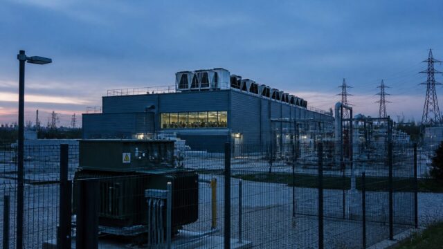 BlackRock administrează active de 15,3 trilioane de dolari
