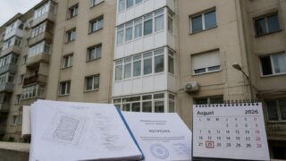 O lună până la start și răspundere integrală la beneficiar. Ce câștigă proprietarii din procedura scurtă de renovare