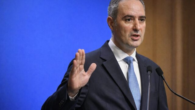 Datoria a urcat la 60,1% din PIB, iar Nazare invocă legea fiscală