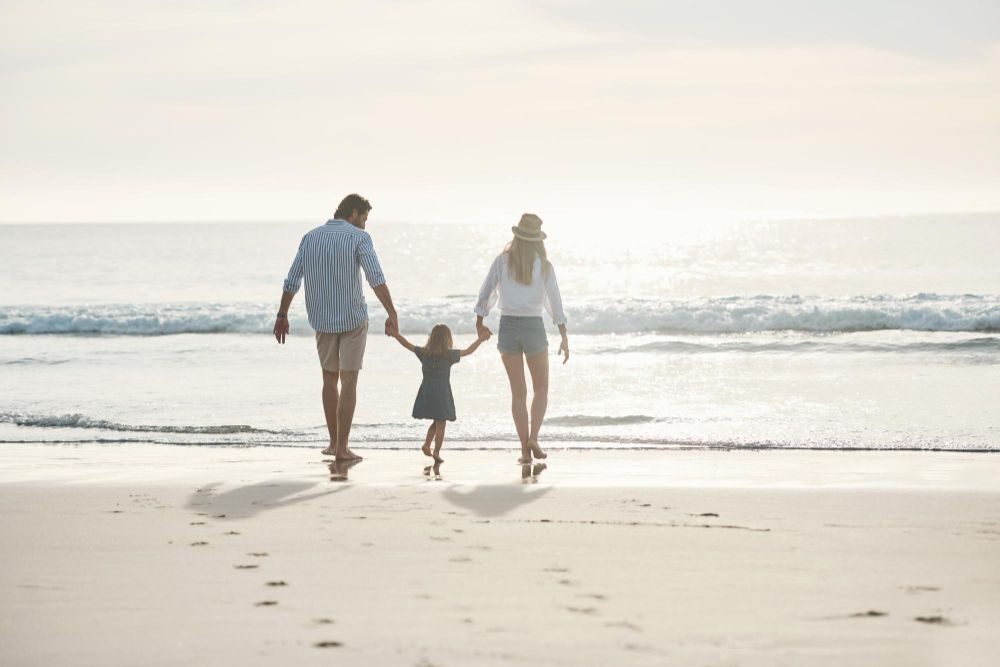 Early booking sau rezervare de ultimă clipă? Cum alegi strategia potrivită pentru vacanța ta în familie