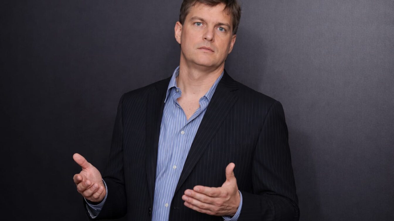 Michael Burry, investitorul care a anticipat criza din 2008, compară piața actuală cu 1987