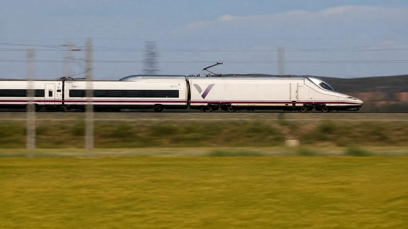 Renfe confirmă expunerea numelor și adreselor de e-mail ale clienților. Atacatorii au intrat prin Adif