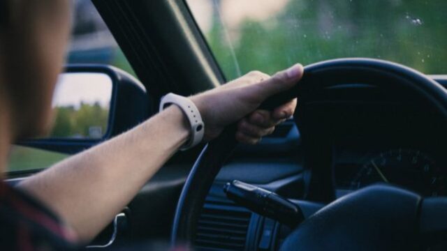 Câți bani plătești în plus fără să știi? Secretul din spatele polițelor auto