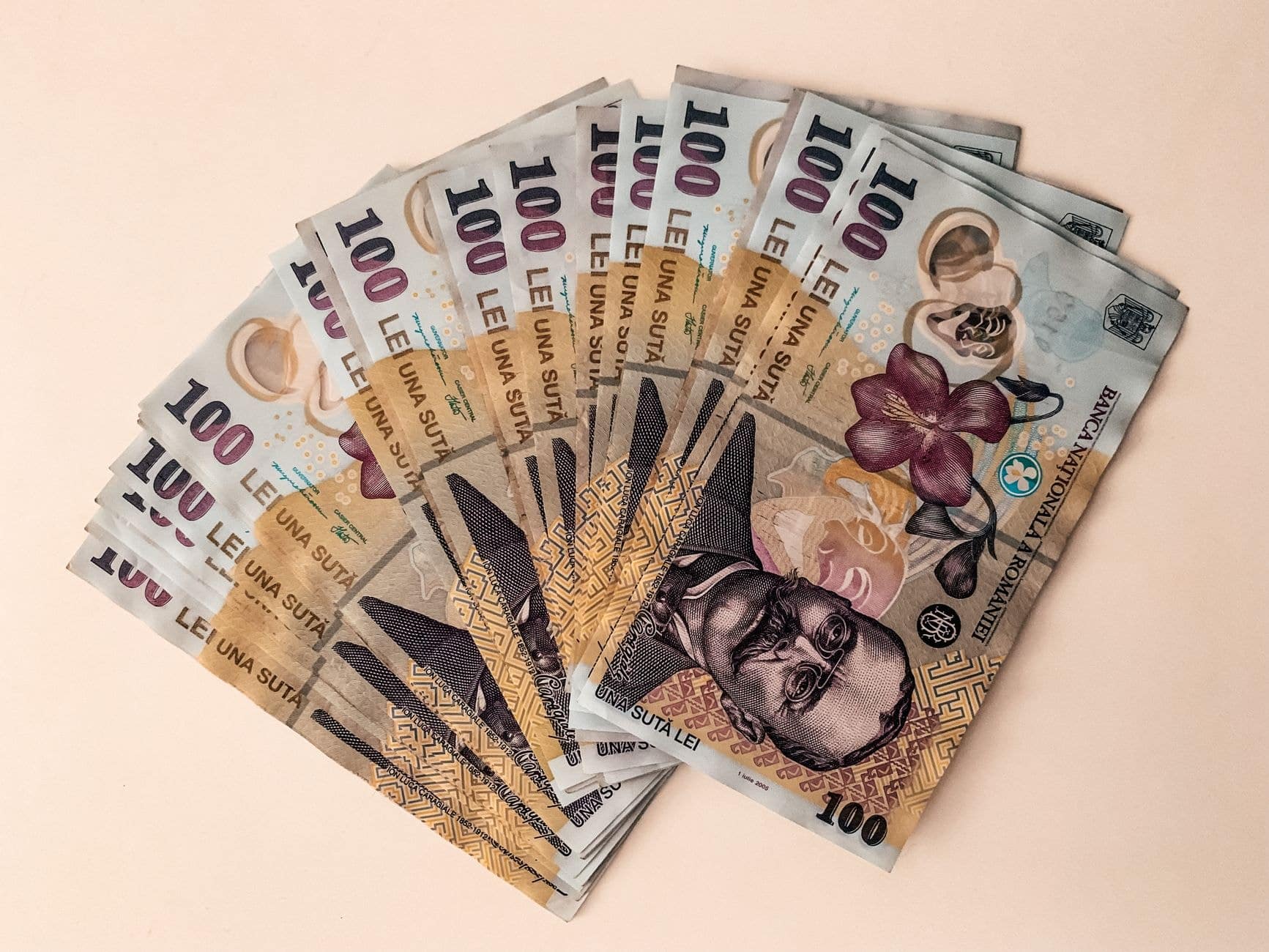 CFA România estimează creștere economică de 0,1% în 2026 și un euro la 5,3628 lei în 12 luni