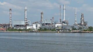 Consumul de petrol al Chinei a scăzut puternic în T2 din 2026. Ce înseamnă pentru prețul benzinei și motorinei