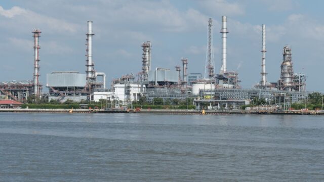 Consumul de petrol al Chinei a scăzut puternic în T2 din 2026. Ce înseamnă pentru prețul benzinei și motorinei