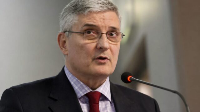 Daniel Dăianu spune că reforma salarizării a intrat în impas. Datoria publică a trecut de 60% din PIB