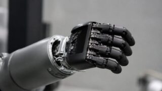 UBTECH a deschis o fabrică de până la 10.000 de roboți pe an, unde umanoizii participă la asamblare