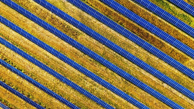 AFIR deschide până la 20 noiembrie depunerea proiectelor pentru finanțările de 650 de milioane de euro destinate energiei verzi