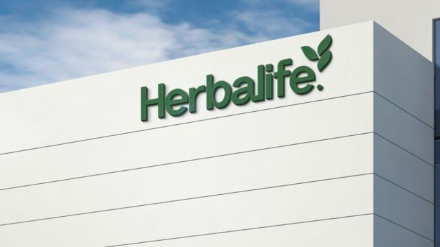 Herbalife anunță tranziția planificată a funcției de CEO. Stephan Gratziani, înlocuit provizoriu de John DeSimone