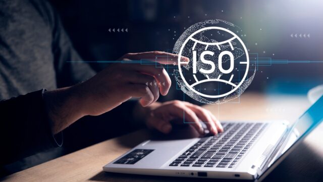 ISO 14064 și riscul de greenwashing: Cum pot companiile să susțină declarațiile de mediu prin date verificabile?