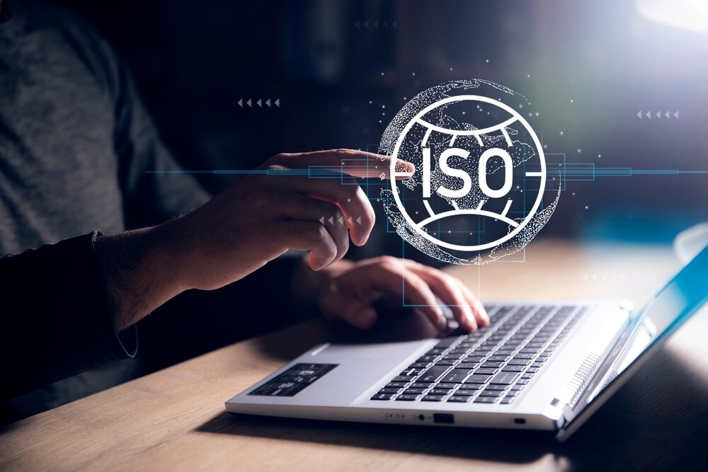 ISO 14064 și riscul de greenwashing: Cum pot companiile să susțină declarațiile de mediu prin date verificabile?