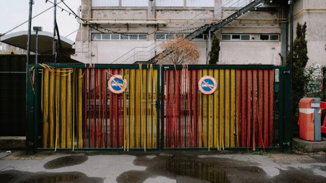Economia României a pierdut peste 64.000 de locuri de muncă într-un an. De ce industria taie cel mai mult