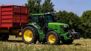 Guvernul suplimentează subvenția pentru motorina agricolă cu 149.366.000 de lei