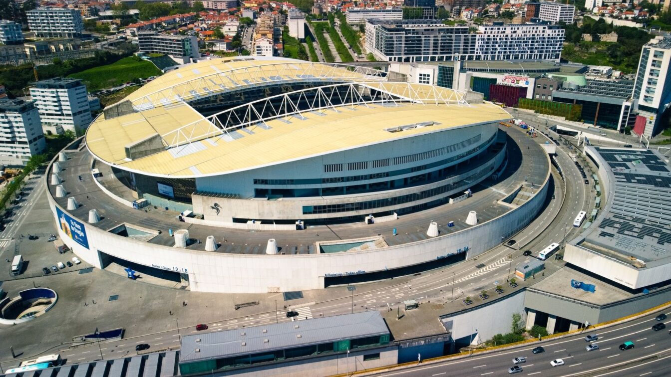 Primăriile ar putea plăti până la 5.000.000 de lei pe an cluburilor sportive private asociate